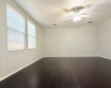 12908 Cedar Hollow Drive - Photo Thumbnail 14