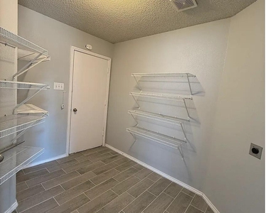 801 Flamingo Drive - Photo Thumbnail 5