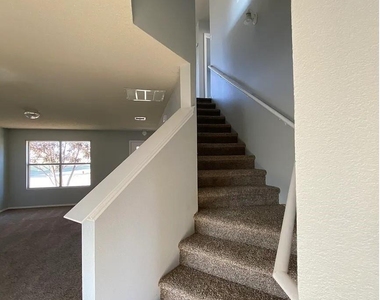 801 Flamingo Drive - Photo Thumbnail 10