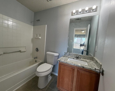 801 Flamingo Drive - Photo Thumbnail 9