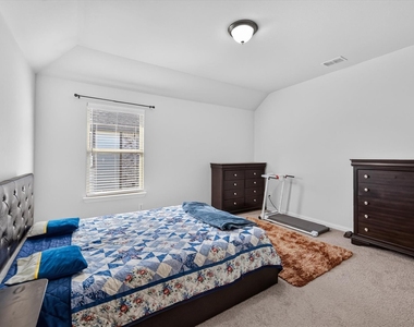 1120 Indianola Trail - Photo Thumbnail 24