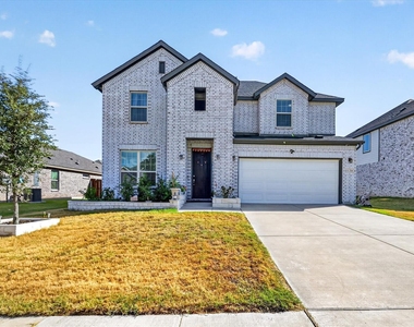 1120 Indianola Trail - Photo Thumbnail 2