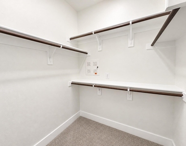 760 W Bedford Euless Road - Photo Thumbnail 9