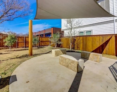 760 W Bedford Euless Road - Photo Thumbnail 17