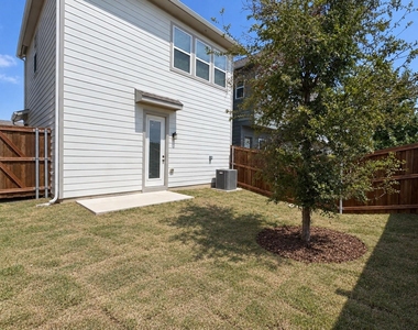 760 W Bedford Euless Road - Photo Thumbnail 14