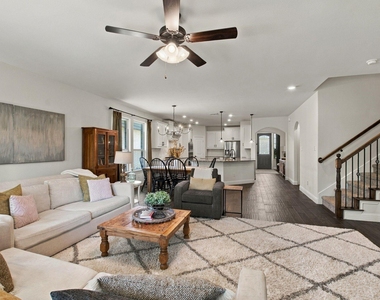 10841 Brownwood Place - Photo Thumbnail 23