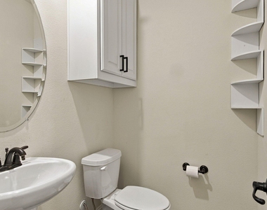 10841 Brownwood Place - Photo Thumbnail 5