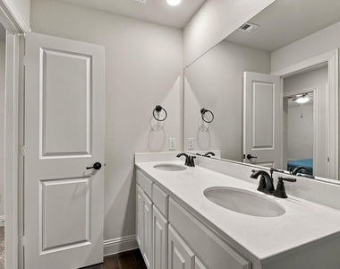 10841 Brownwood Place - Photo Thumbnail 31