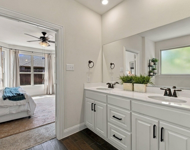 10841 Brownwood Place - Photo Thumbnail 22