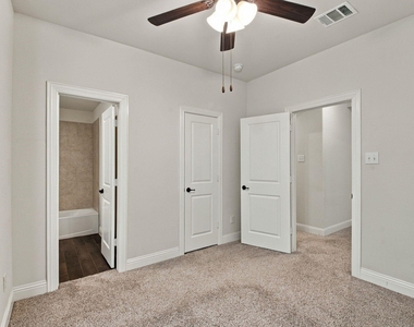 10841 Brownwood Place - Photo Thumbnail 26