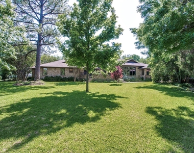 4825 Crooked Lane - Photo Thumbnail 7