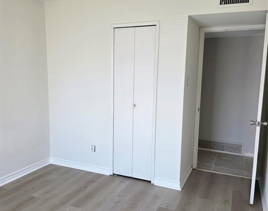 5148 Reed Drive - Photo Thumbnail 32