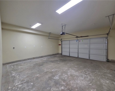 652 W Grand Avenue - Photo Thumbnail 18