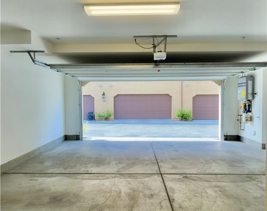 130 Greenleaf Drive - Photo Thumbnail 24