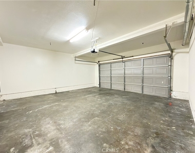 3533 Gilman - Photo Thumbnail 14