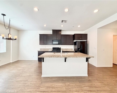 24242 Hazelnut Avenue - Photo Thumbnail 6