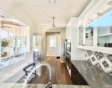 24242 Hazelnut Avenue - Photo Thumbnail 47