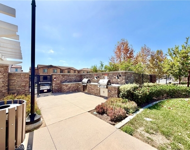 24242 Hazelnut Avenue - Photo Thumbnail 39