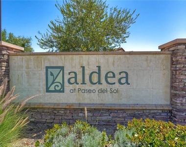 44012 Rivo Court - Photo Thumbnail 21