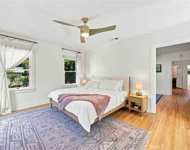 5123 Townsend Avenue - Photo Thumbnail 30