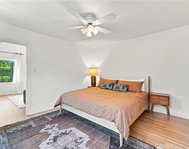 5123 Townsend Avenue - Photo Thumbnail 24