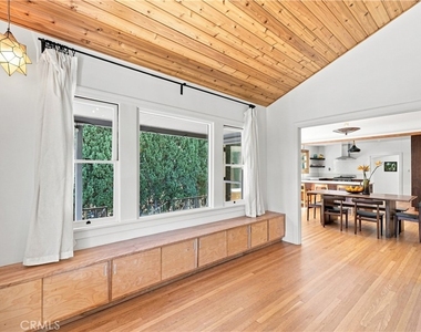 5123 Townsend Avenue - Photo Thumbnail 11