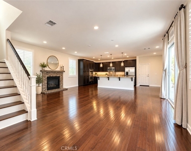 28375 Camino Del Arte Dr - Photo Thumbnail 2