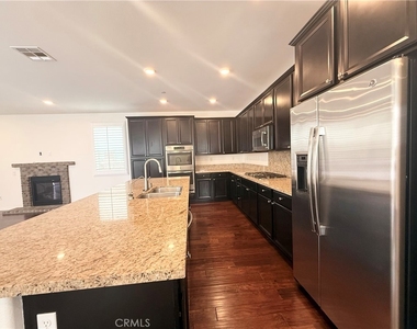 28375 Camino Del Arte Dr - Photo Thumbnail 6