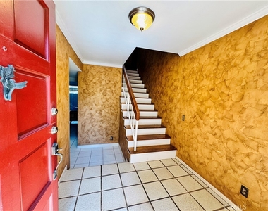 4958 Woodman - Photo Thumbnail 1