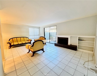 4958 Woodman - Photo Thumbnail 13