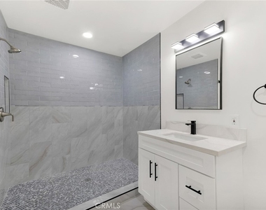 9425 Mclennan Avenue - Photo Thumbnail 23