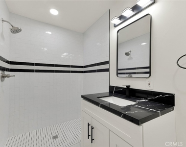 9425 Mclennan Avenue - Photo Thumbnail 30