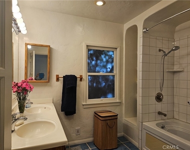 5703 Beck Avenue - Photo Thumbnail 9