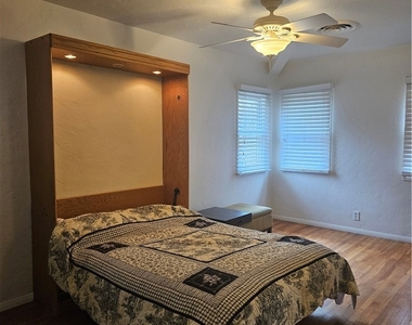 5703 Beck Avenue - Photo Thumbnail 12