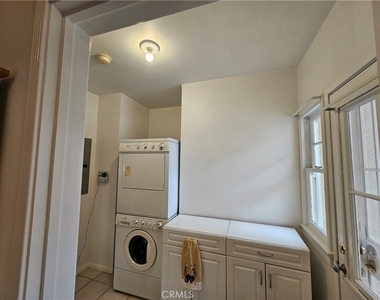 5703 Beck Avenue - Photo Thumbnail 15