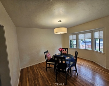 5703 Beck Avenue - Photo Thumbnail 3
