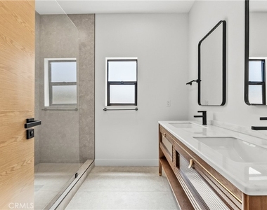 5751 Vista Del Monte - Photo Thumbnail 19
