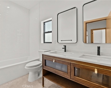 5751 Vista Del Monte - Photo Thumbnail 24