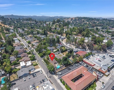 21701 Costanso Street - Photo Thumbnail 33