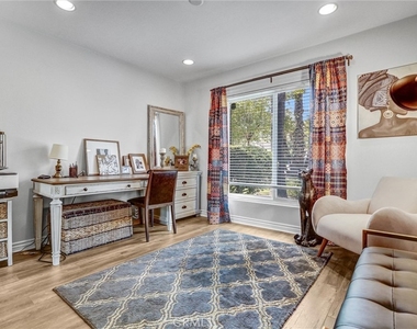 21701 Costanso Street - Photo Thumbnail 22