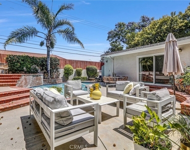 21701 Costanso Street - Photo Thumbnail 26