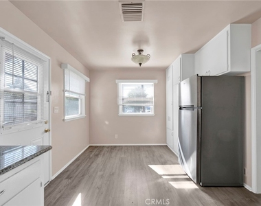 240 N Shamrock - Photo Thumbnail 6