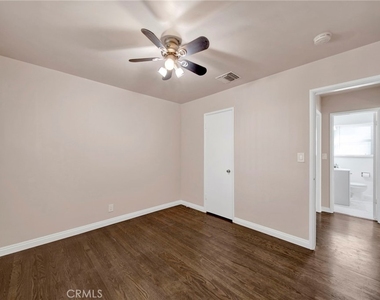 240 N Shamrock - Photo Thumbnail 9