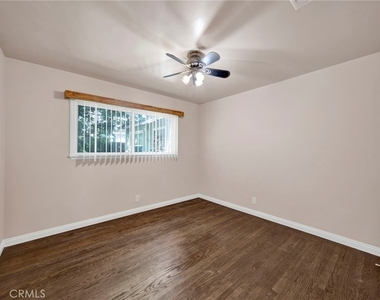 240 N Shamrock - Photo Thumbnail 8