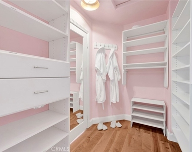 29006 Capri Court - Photo Thumbnail 21