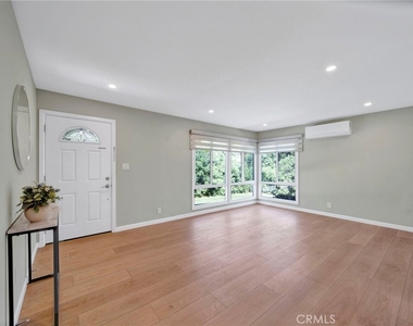 90 W Highland Avenue - Photo Thumbnail 5