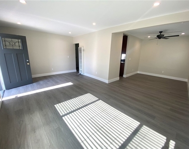 25320 Cypress - Photo Thumbnail 2