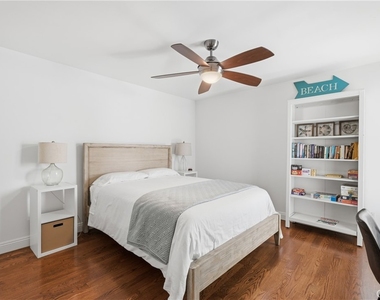 320 Hermosa - Photo Thumbnail 10