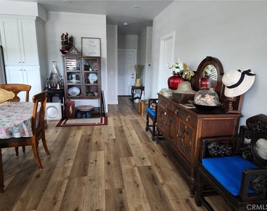 107 N Poe - Photo Thumbnail 4