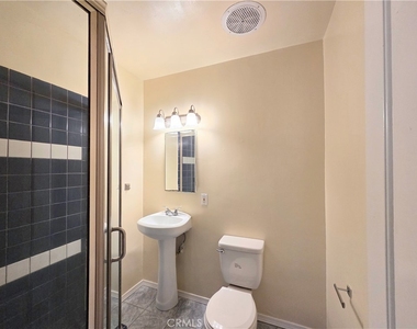 5589 Lemon Avenue - Photo Thumbnail 24